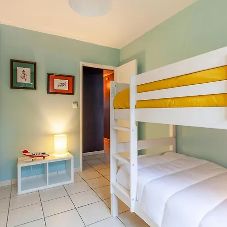 4 Bedroom Awesome In Ferienhaus